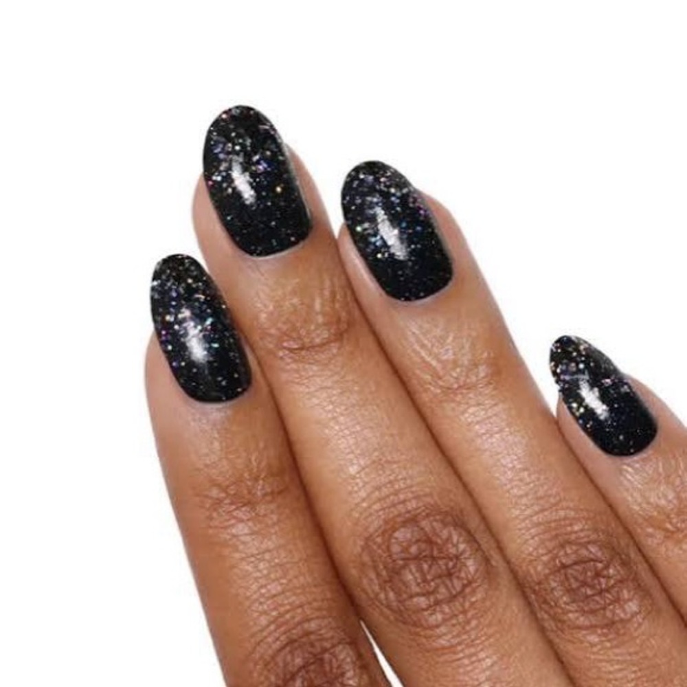 B2G1 BLACK WIDOW Color Street Nail Strips